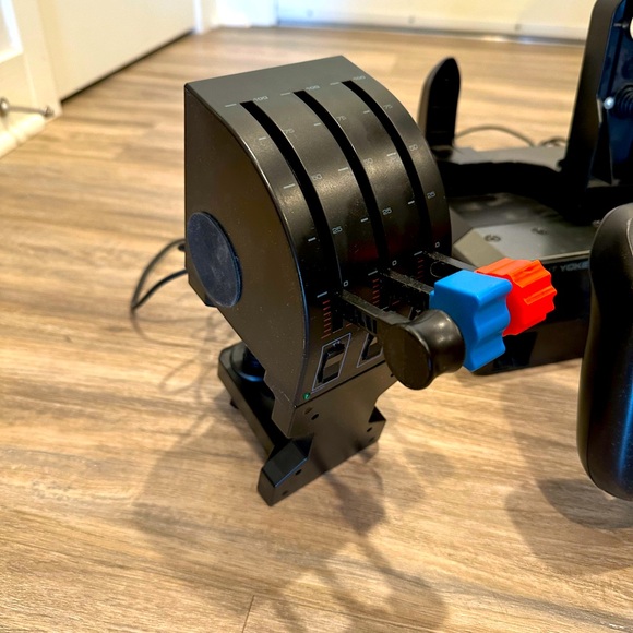 Flight simulator - Picture 3 of 4